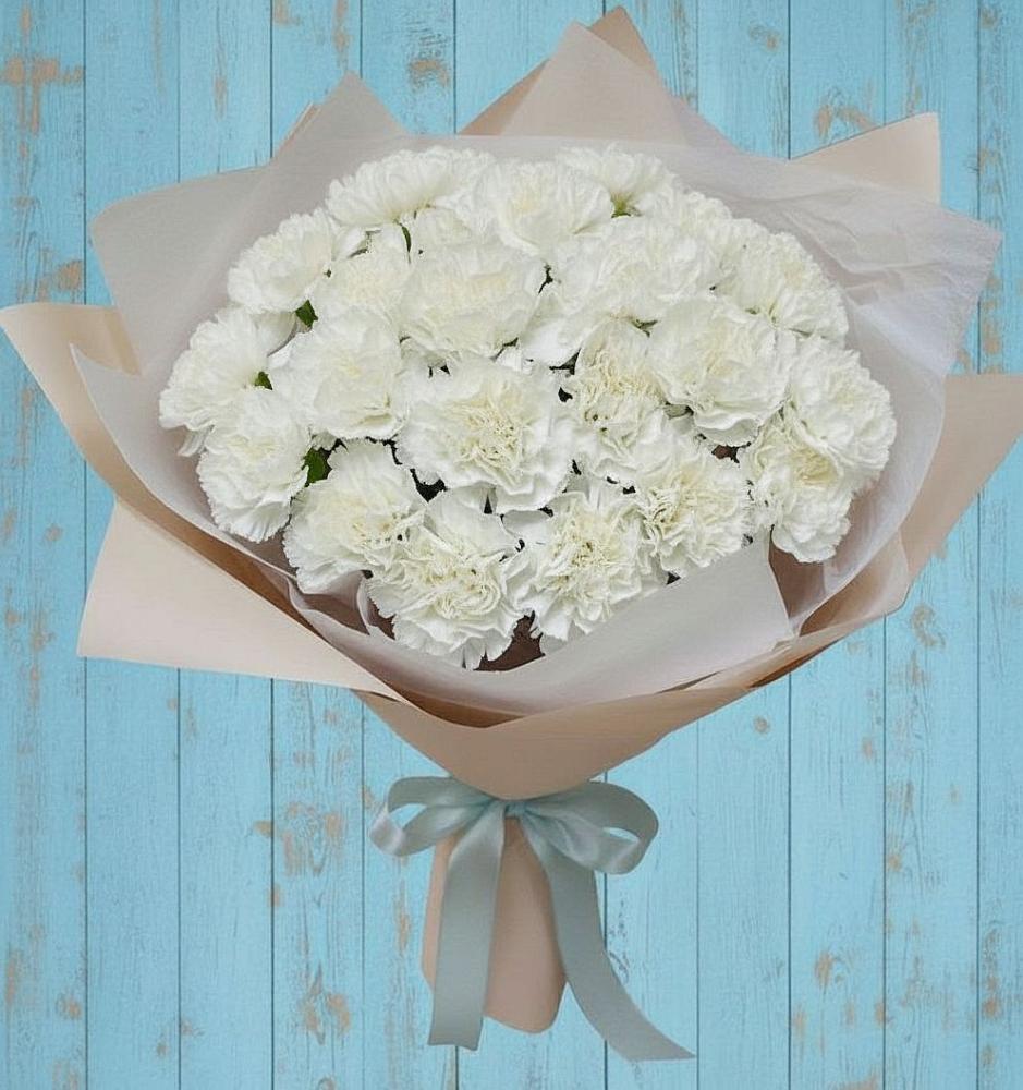 Букет цветов из: Гвоздики в посёлок центральной усадьбы совхоза Синичино