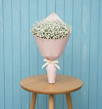 Букет цветов из:  Гипсофила в посёлок центральной усадьбы совхоза Синичино