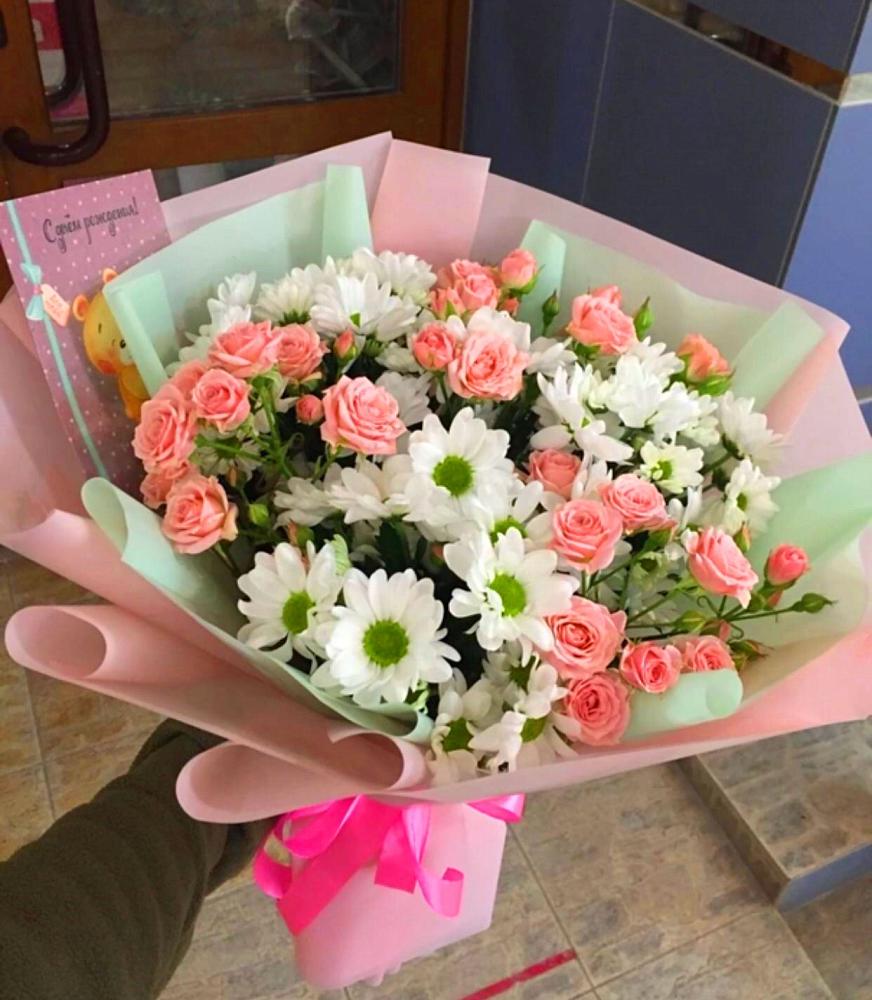 Букет цветов из: Розы и Хризантемы в посёлок центральной усадьбы совхоза Синичино