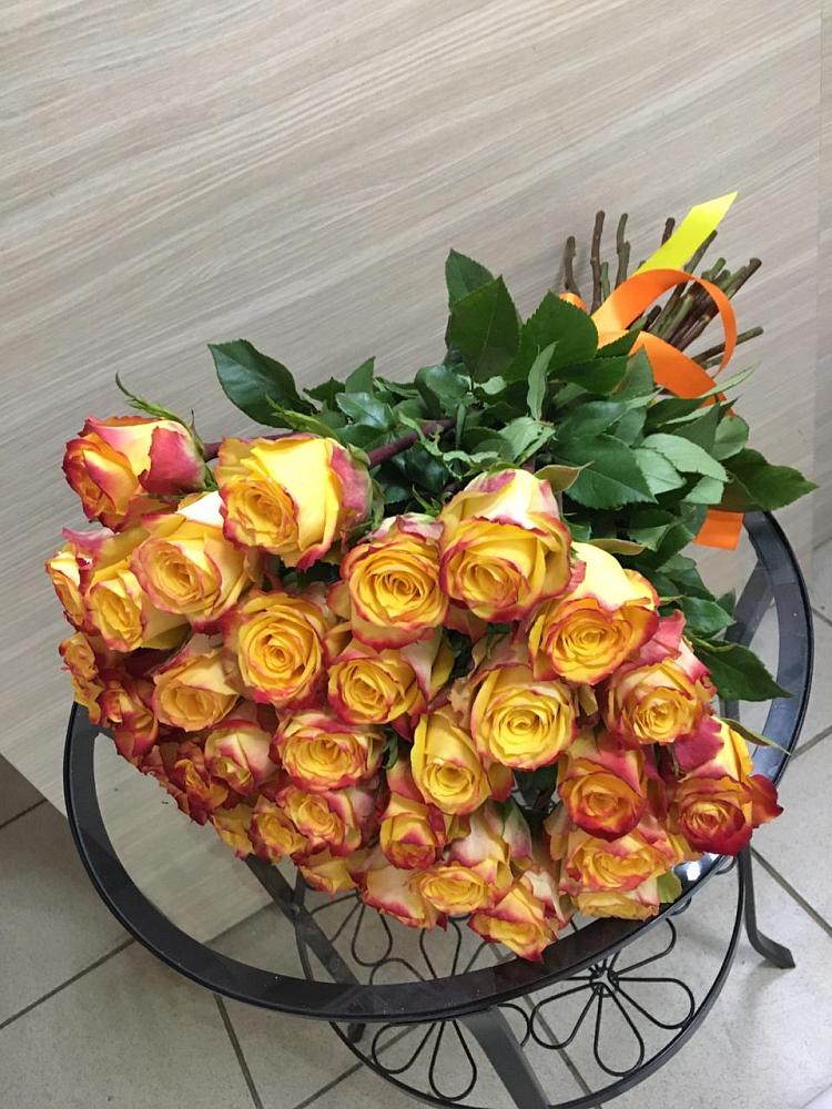 Букет Желтые розы в посёлок центральной усадьбы совхоза Синичино