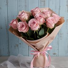 Букет цветов из:  Розы в посёлок центральной усадьбы совхоза Синичино