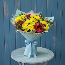 Букет цветов из:  Альстромерии и Хризантемы в посёлок центральной усадьбы совхоза Синичино