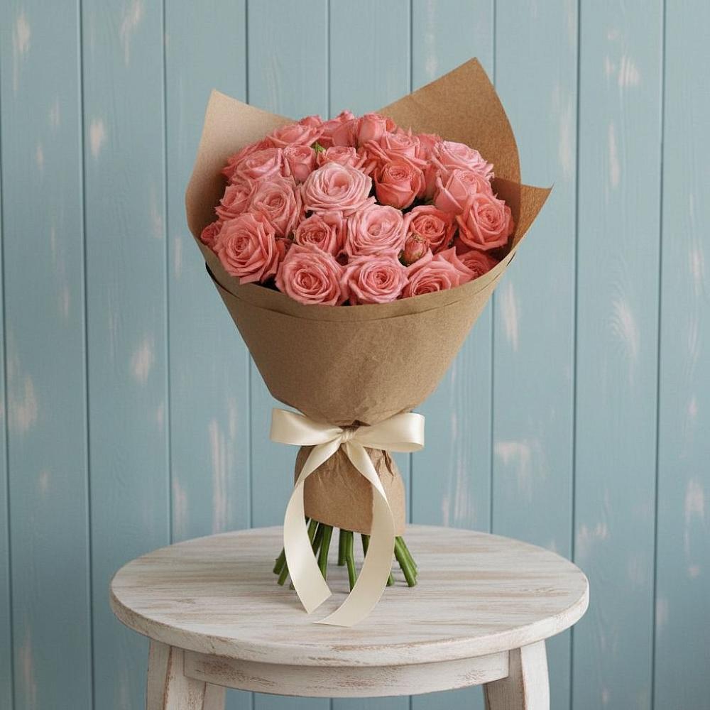 Букет цветов из: Розы в посёлок центральной усадьбы совхоза Синичино