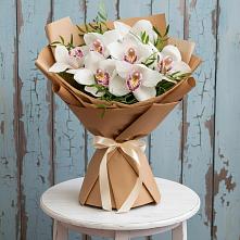 Букет цветов из:  Орхидеи и Розы #REPLACE_PRED# посёлок центральной усадьбы совхоза Синичино