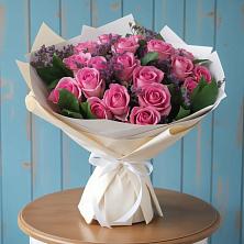 Букет цветов из:  Розы в посёлок центральной усадьбы совхоза Синичино